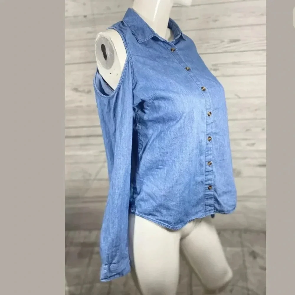 Rue21 Off shoulder Button Down Denim shirt